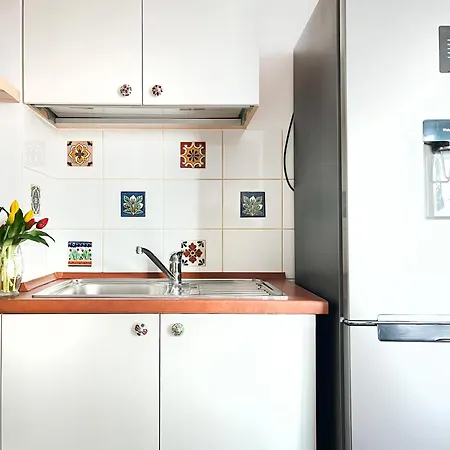 Przytulny Apartament przy dworcu i Galerii Krakowskiej, Kraków centrum-3